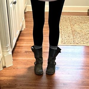 Frye short motorcycle black boots 6.5